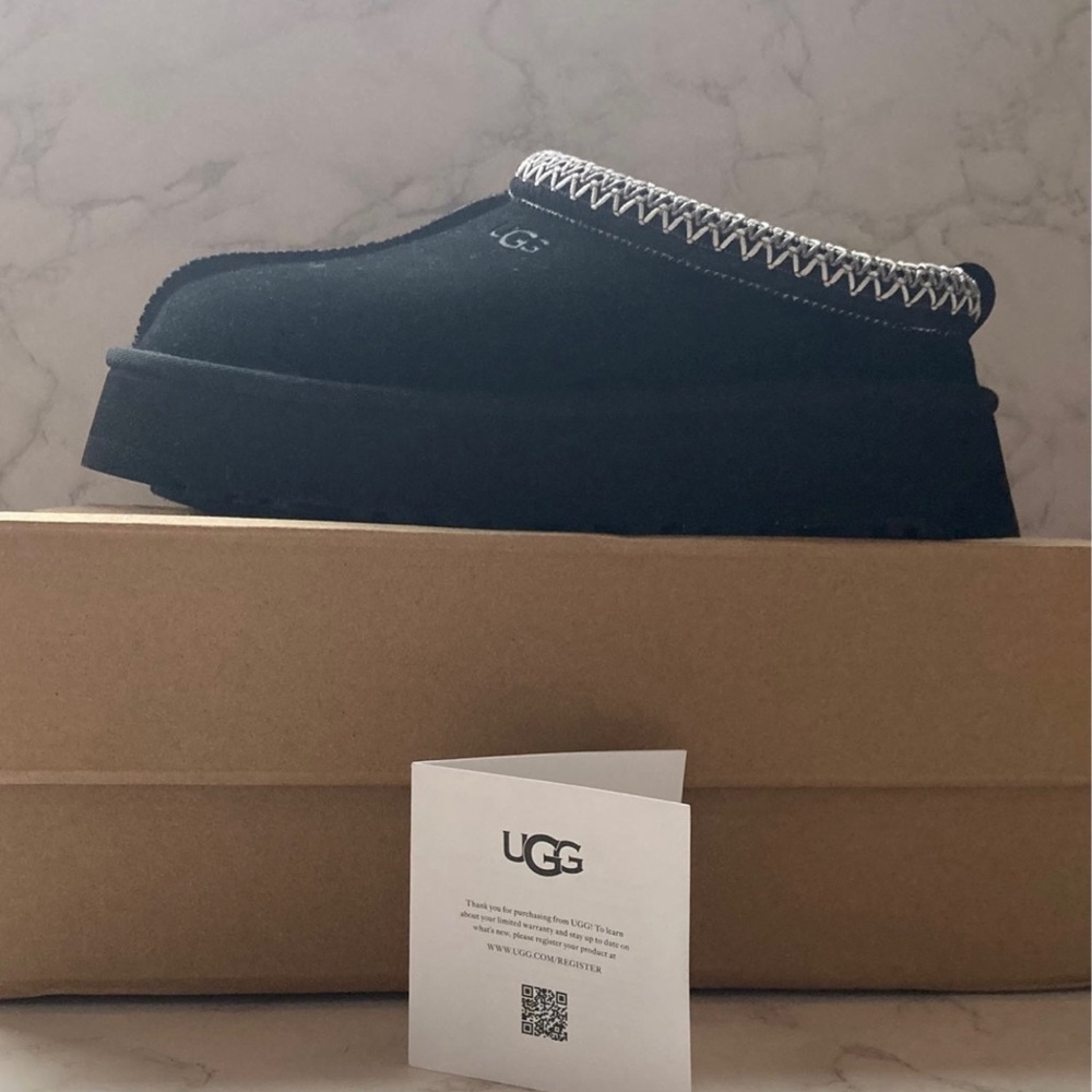 Ugg Tazz - Picture 2 of 5